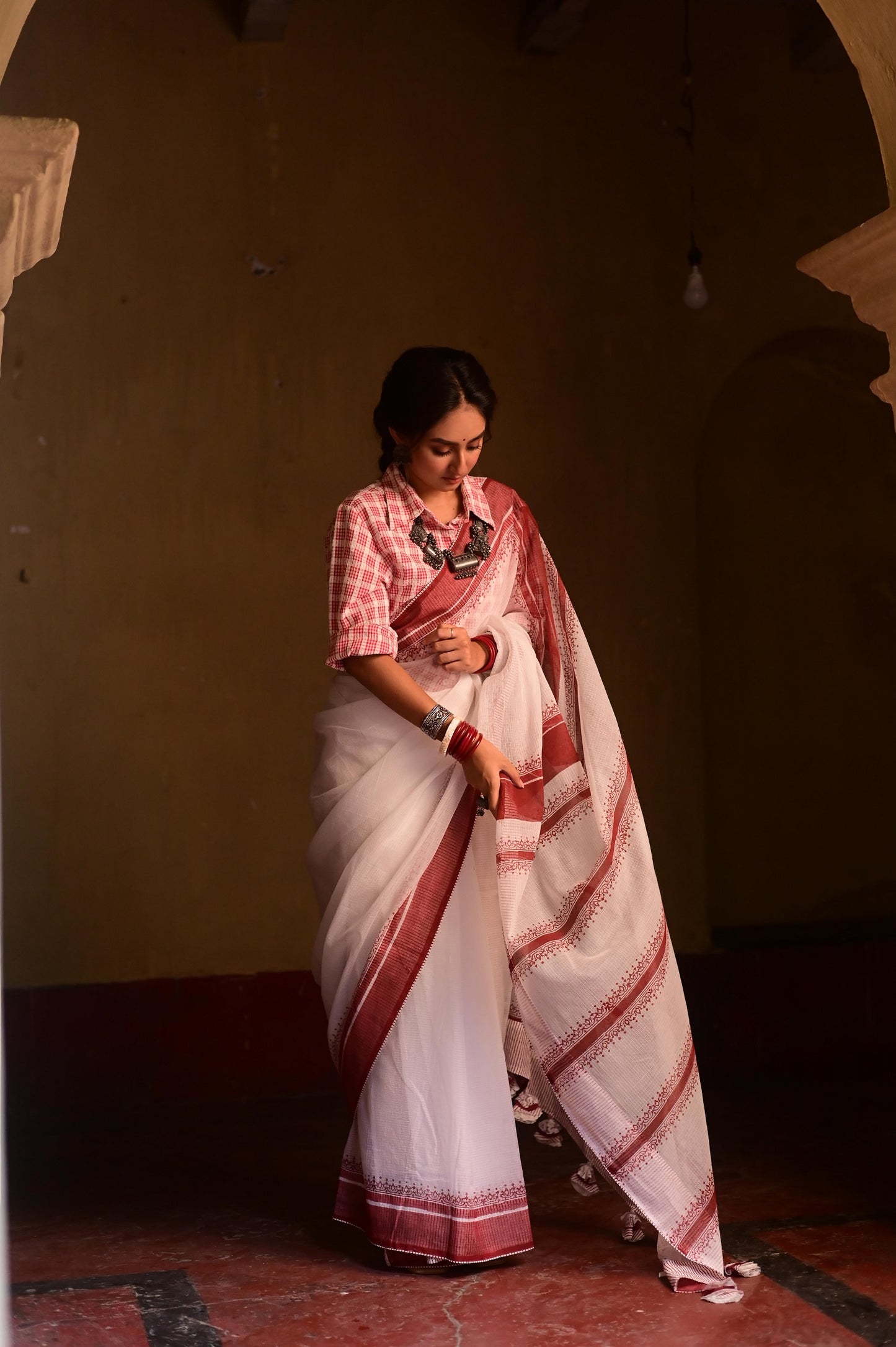 LAL PAAR SAREE