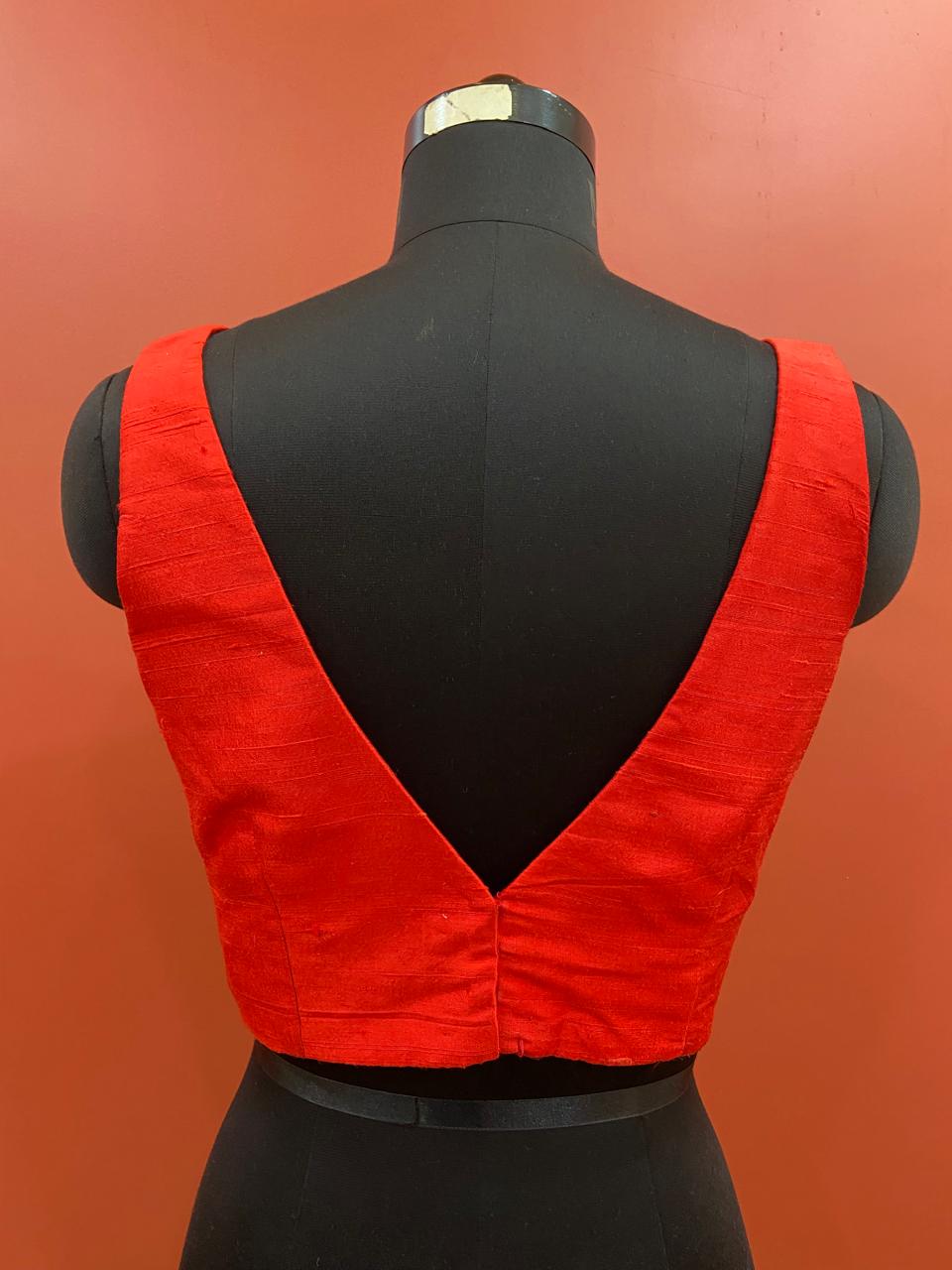Sleeveless blouse