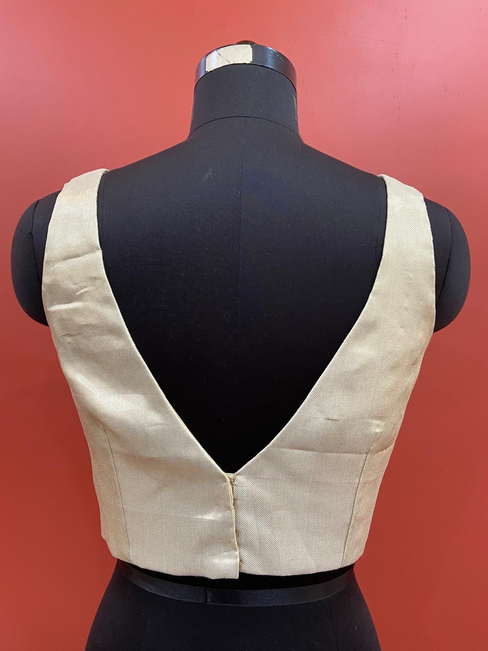 Sleeveless blouse