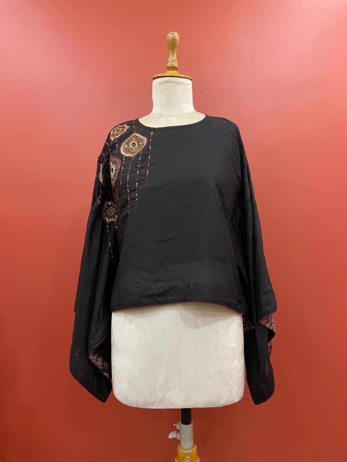 KIMONO BLOUSE