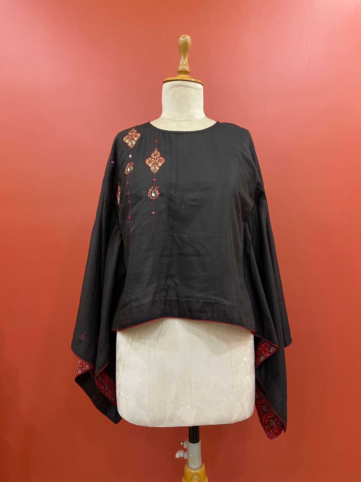KIMONO BLOUSE