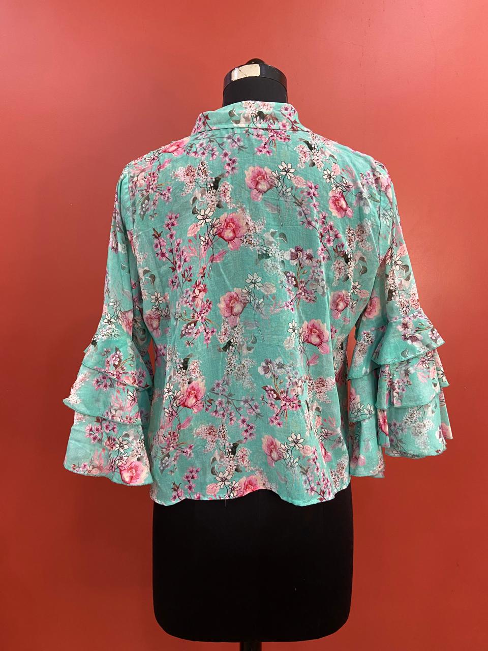 LOOSE FIT TOP