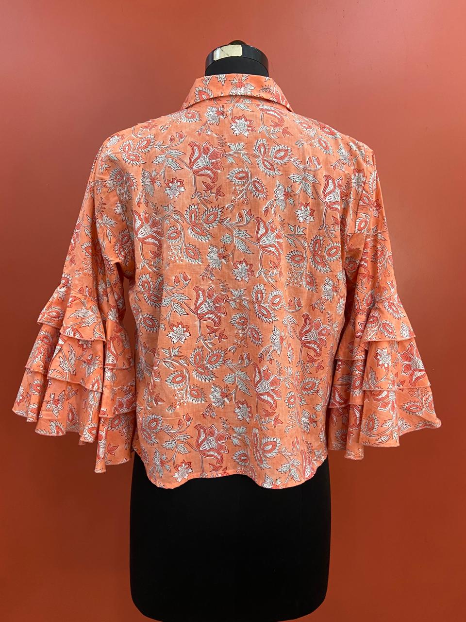 LOOSE FIT TOP