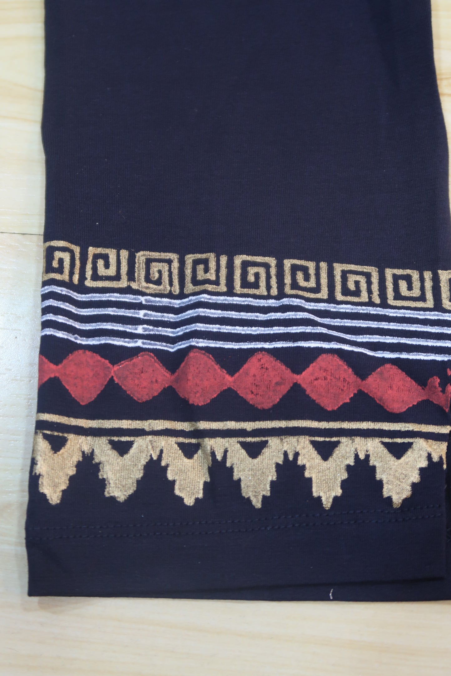 BLOCK PRINTED T-SHIRT - BLACK