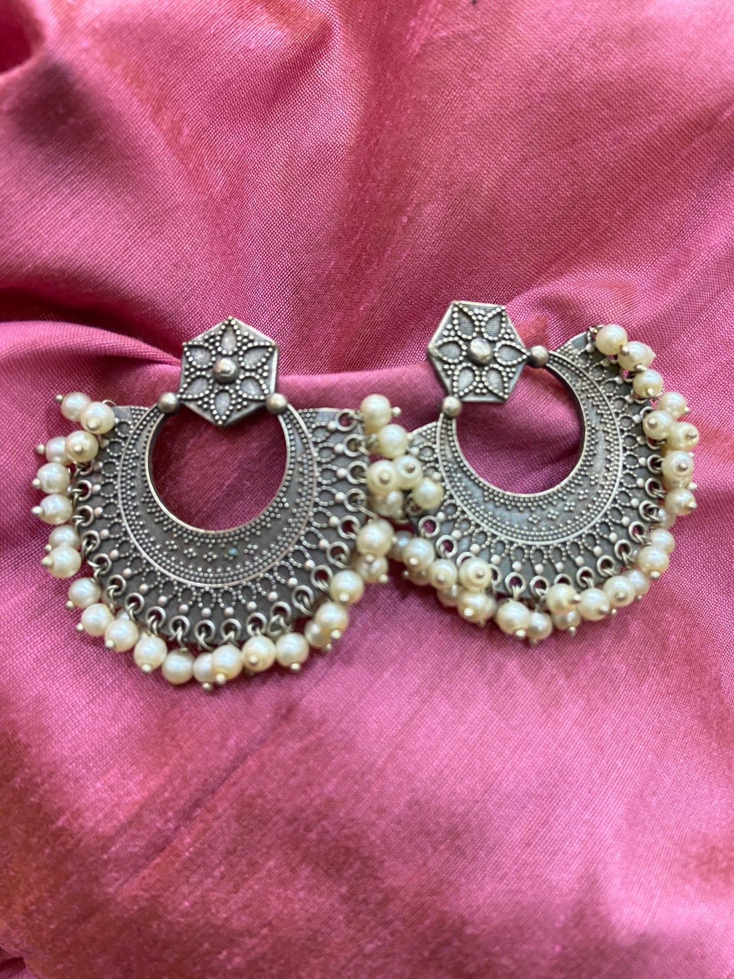 OXIDISED EARRING