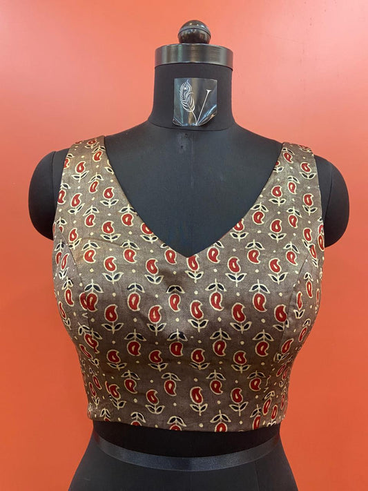 Sleeveless blouse