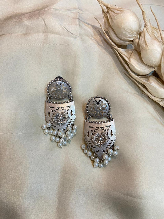 OXIDISED EARRING