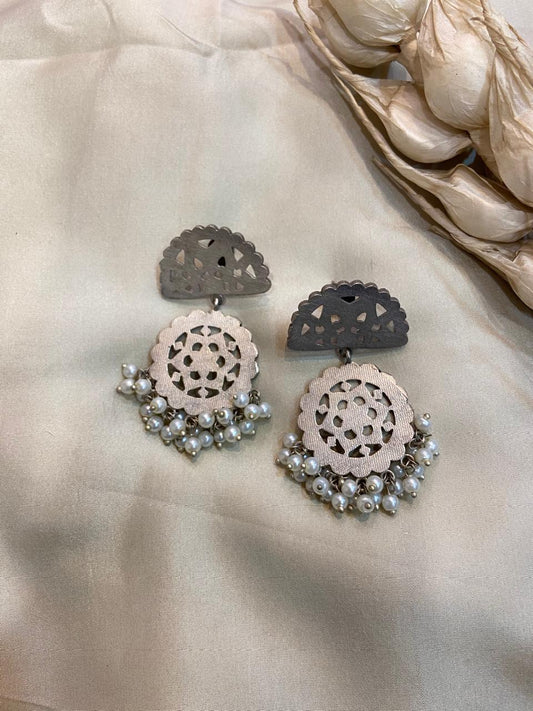 OXIDISED EARRING