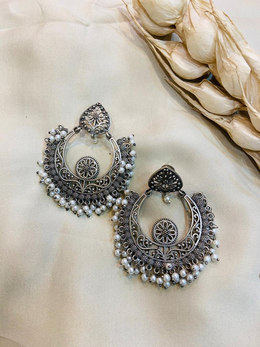 OXIDISED EARRING