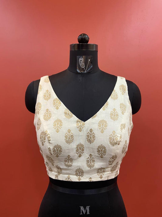 SLEEVLESS BLOUSE
