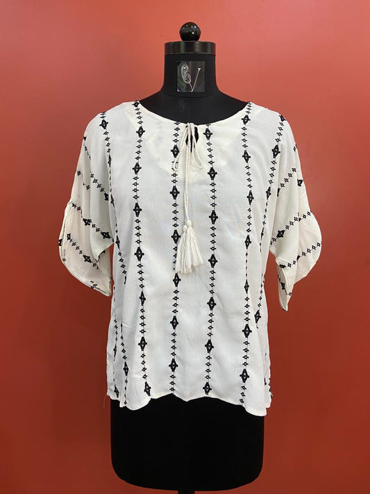 LOOSE FIT TOP