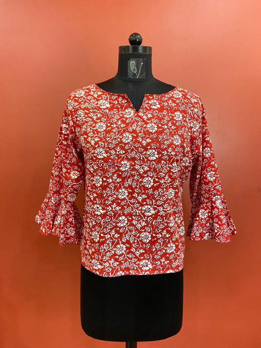 LOOSE FIT TOP