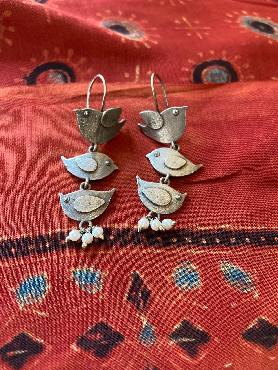 OXIDISED EARRING