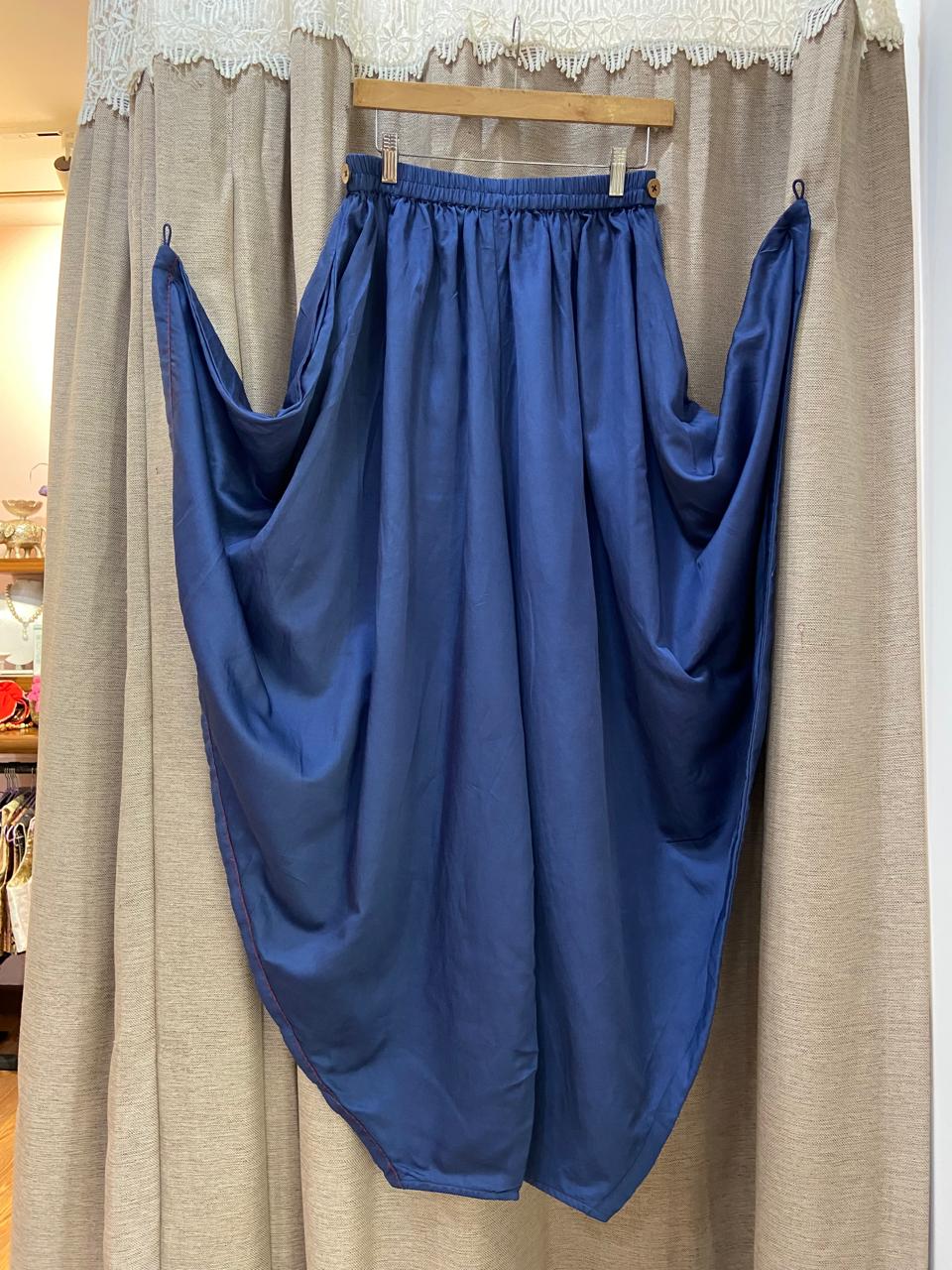 Dhoti pant