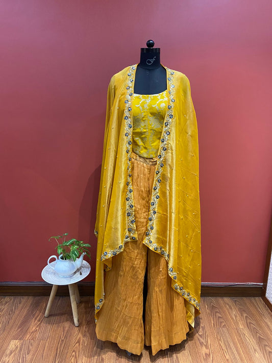 Afreen – Gold
