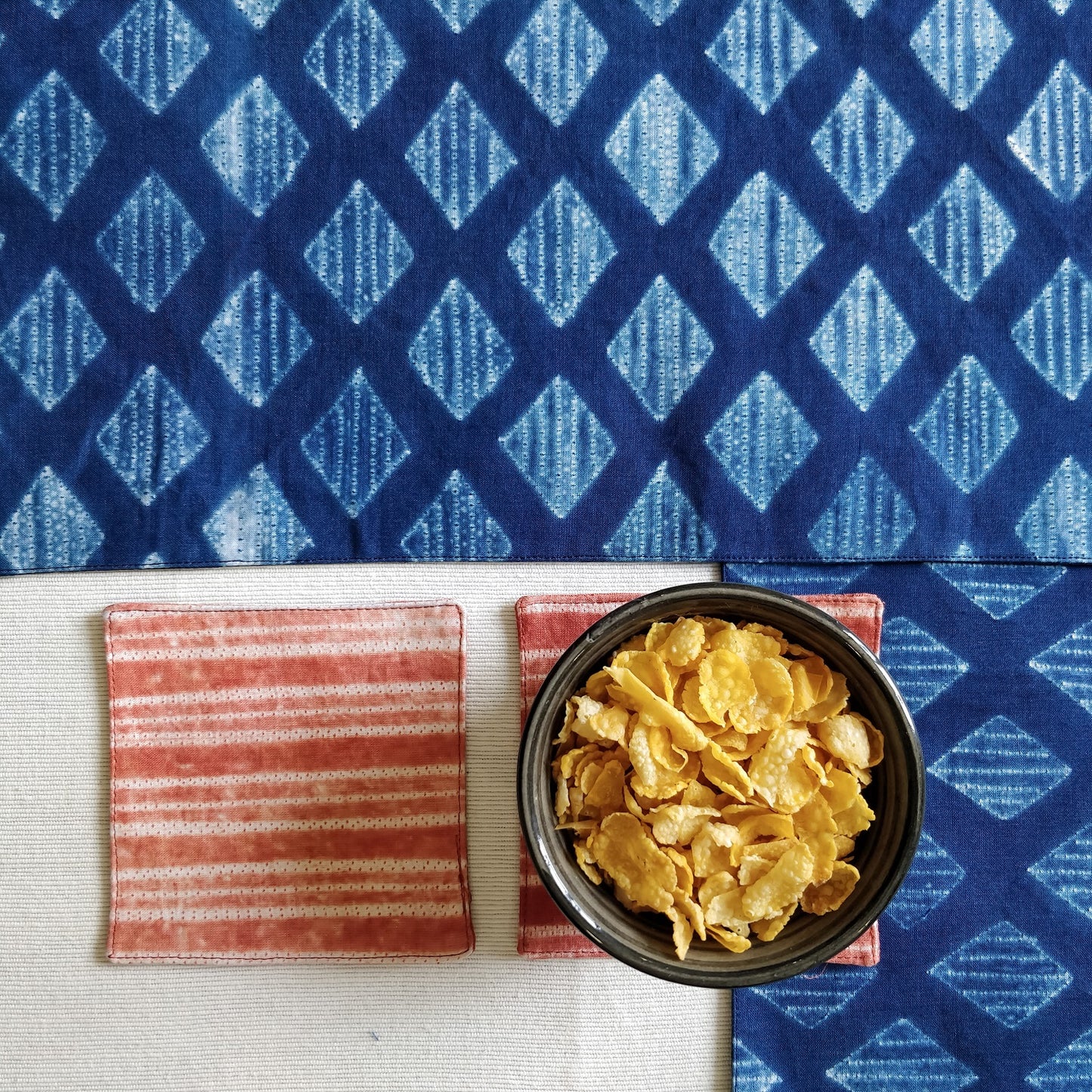 TABLE LINENS (set of 19 pcs)