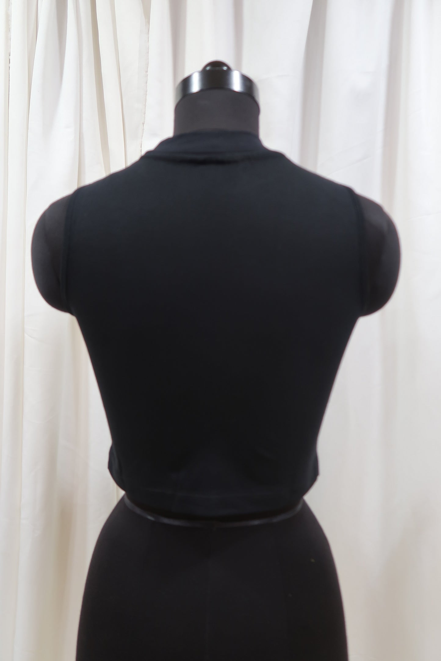 HIGH-NECK - BLACK